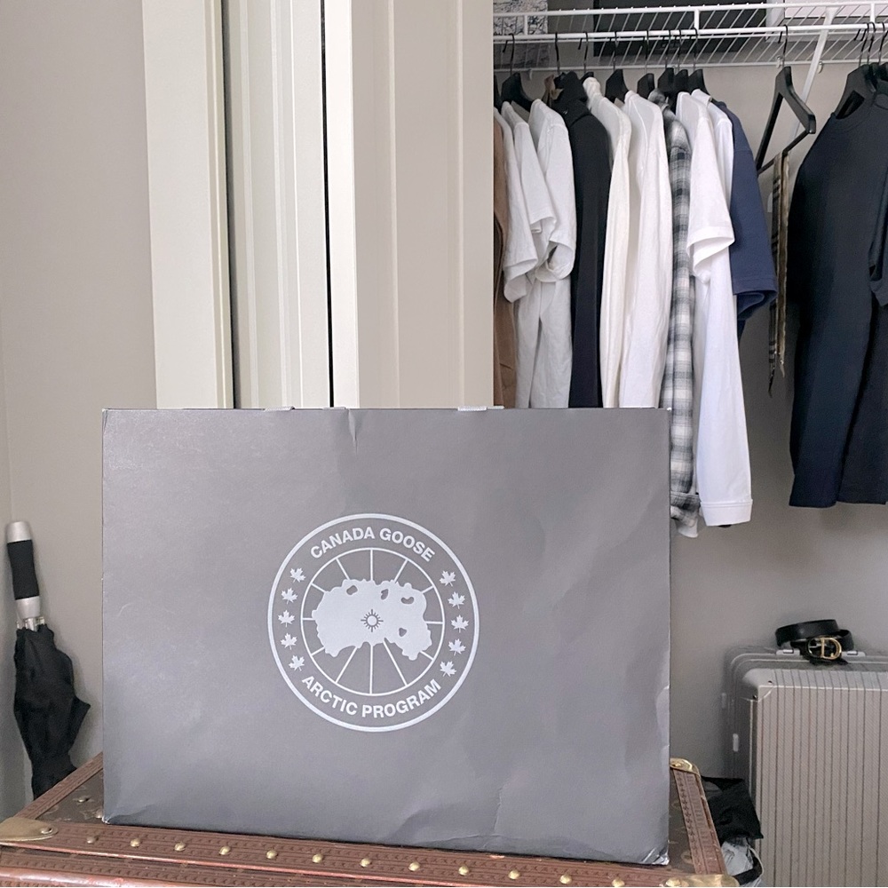 Large Canada goose shopping bag